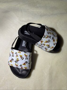 Disney Black & White Mickey Mouse Print Slide Sandals with Elastic Back